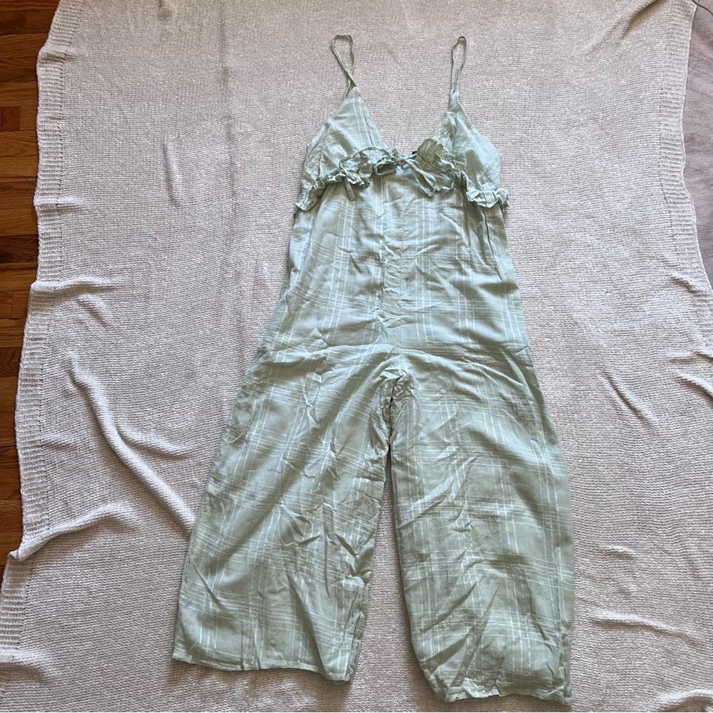 ASOS Design Mint Green Ruffle Jumpsuit - Picture 4 of 6